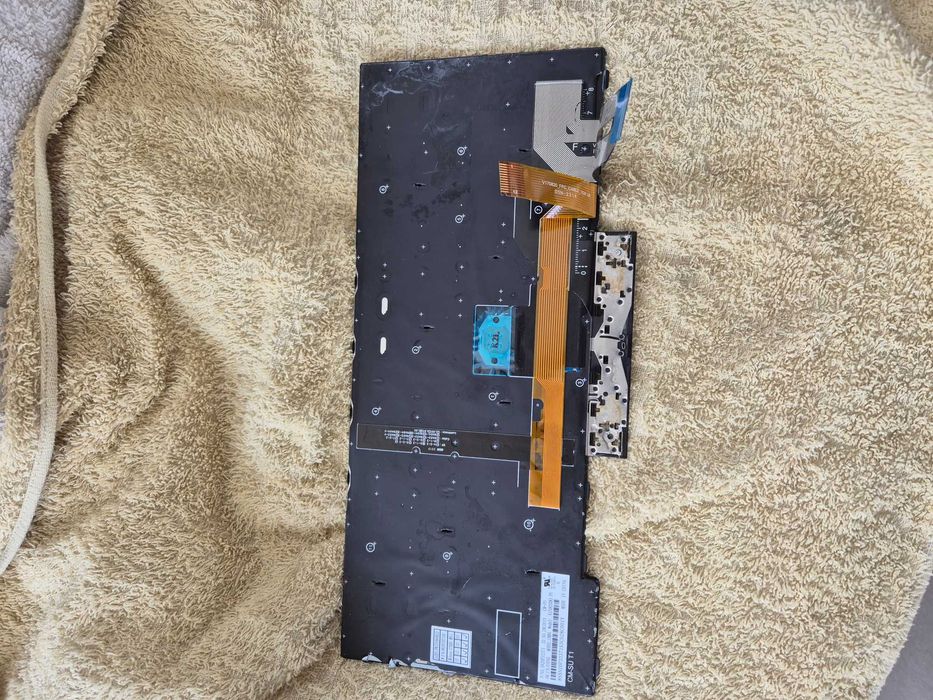 bateria lenovo T490 suporta +/- 3h00, restantes peças sob consulta