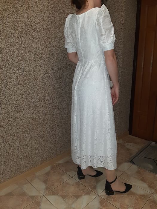 Нова шикарна брендова сукня