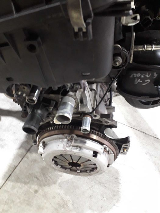 Motor caixa  5 velocidades Peugeot 107 Citroen C1 Toyota