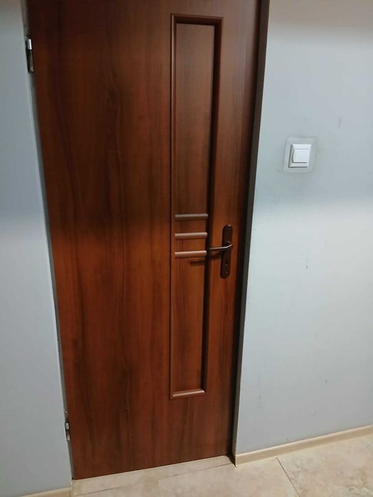 Sprzedam drzwi 70