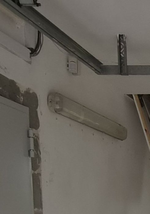 Lampa garazowa duza - uzywana 2szt.