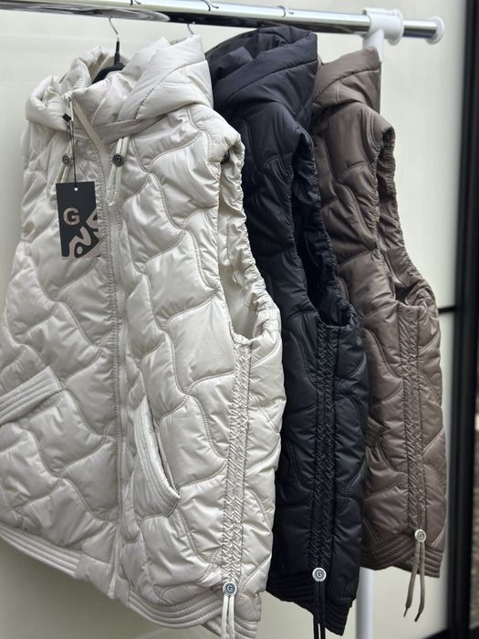 Жіноча жилетка + капюшон | жилетка великих розмірів | опт/роздріб