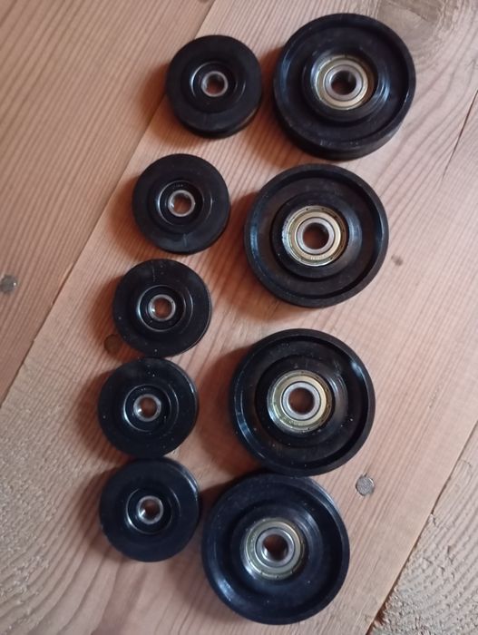 Ролики, трос для фітнесстанції