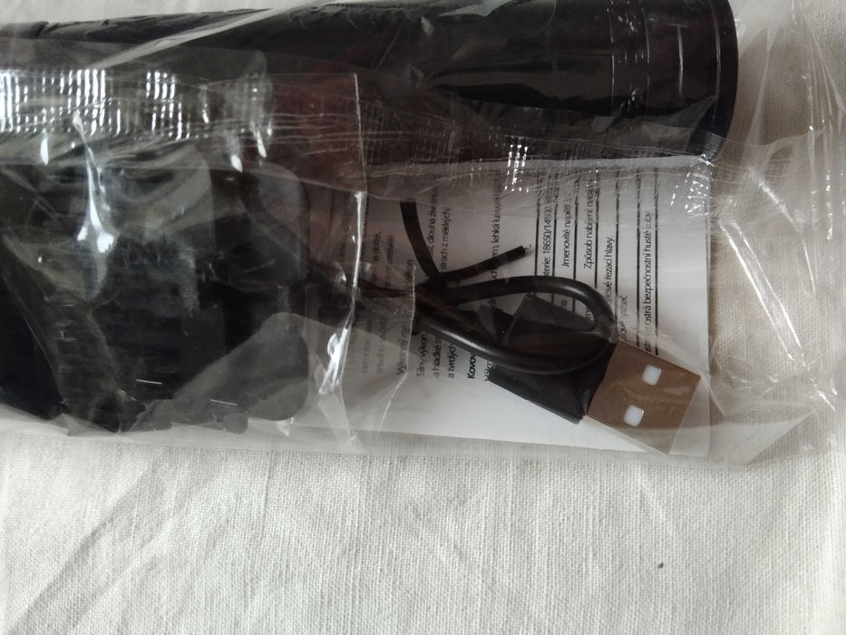 Timer do włosów i brody .