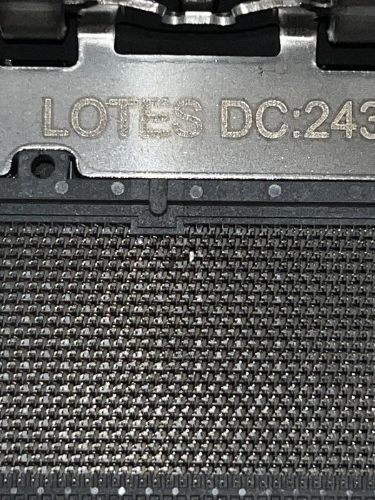 Płyta główna MSI B650M GAMING PLUS WIFI z uszkodzonym socket