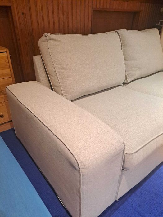 Sofa IKEA em muito bom estado, 3 lugares.