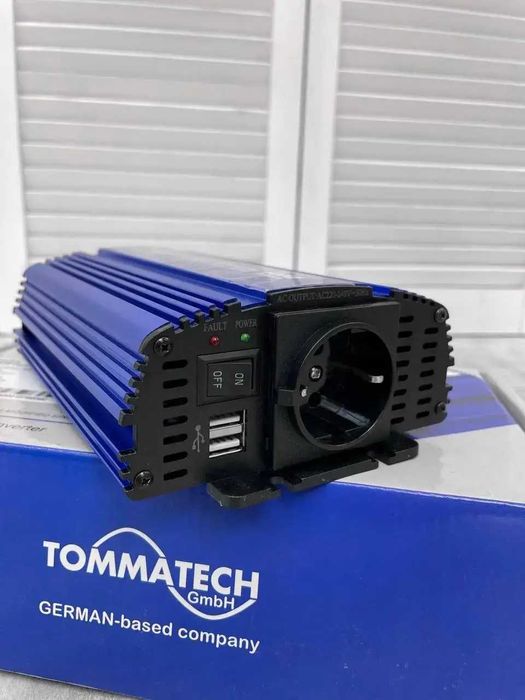 Преобразователь напряжения Инвертор 12V/220v 1200W перетворювач