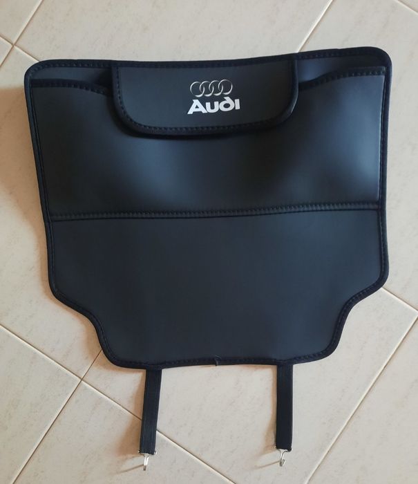 Audi bolsa para banco