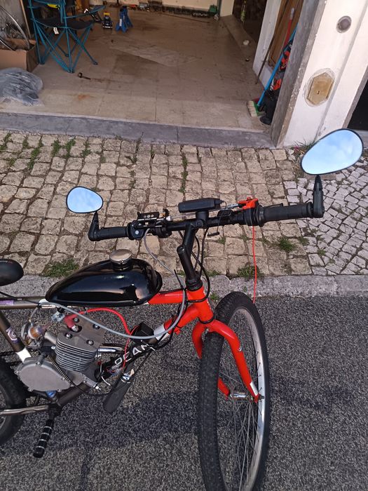 Bicicleta motorizada (100cc)