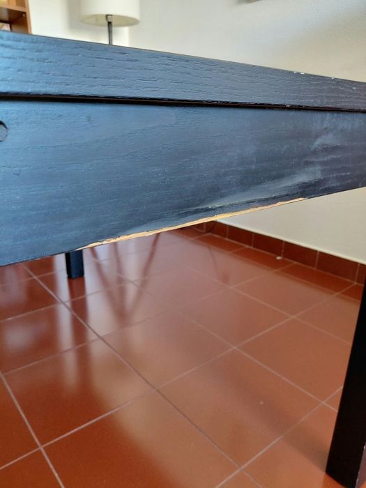 Mesa de refeição + cadeiras