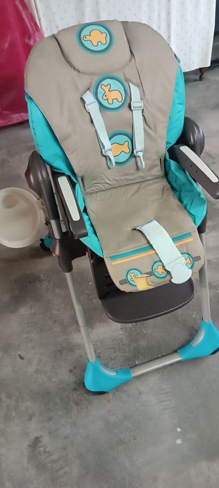 Cadeira refeição para bebé