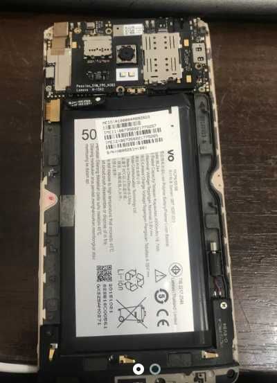 Телефон Lenovo p1c72 VIBE 3gb 16gb з битим дисплеєм
