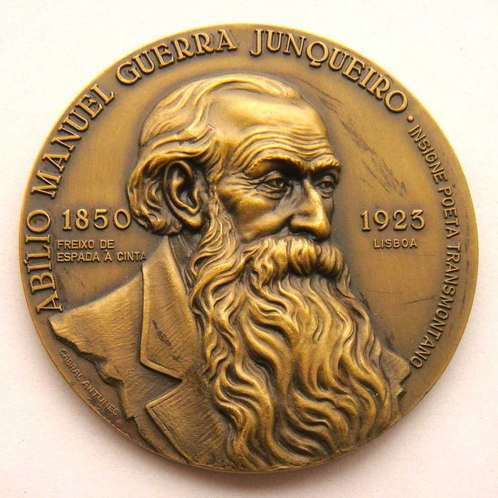 Medalha Bronze Poeta Transmontano Guerra Junqueiro Freixo Espada Cinta