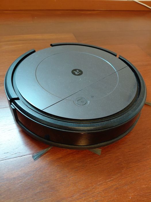 Roomba Combo 2-em-1 (aspira e lava)