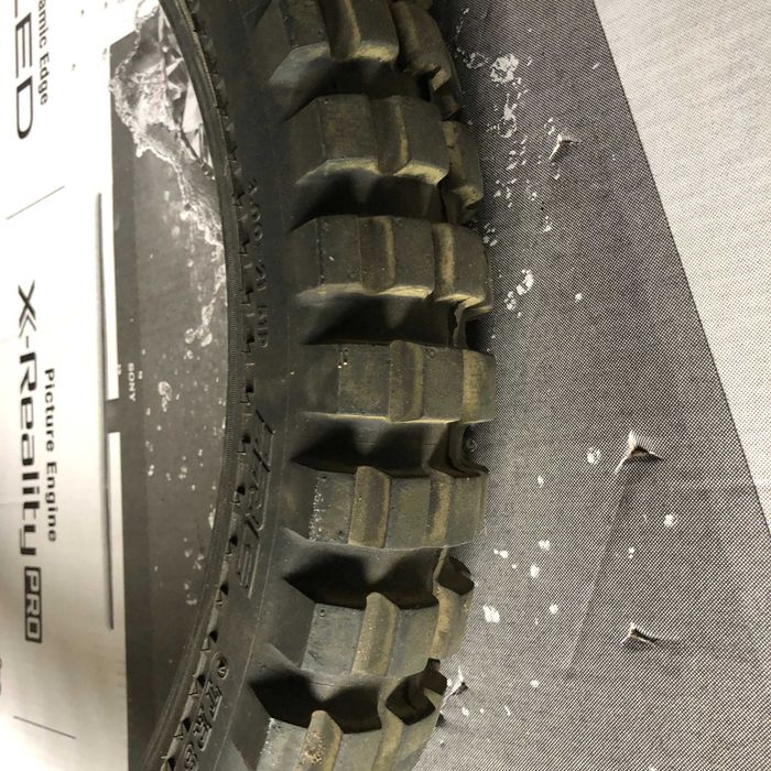 Pneu frente mota todo o terreno