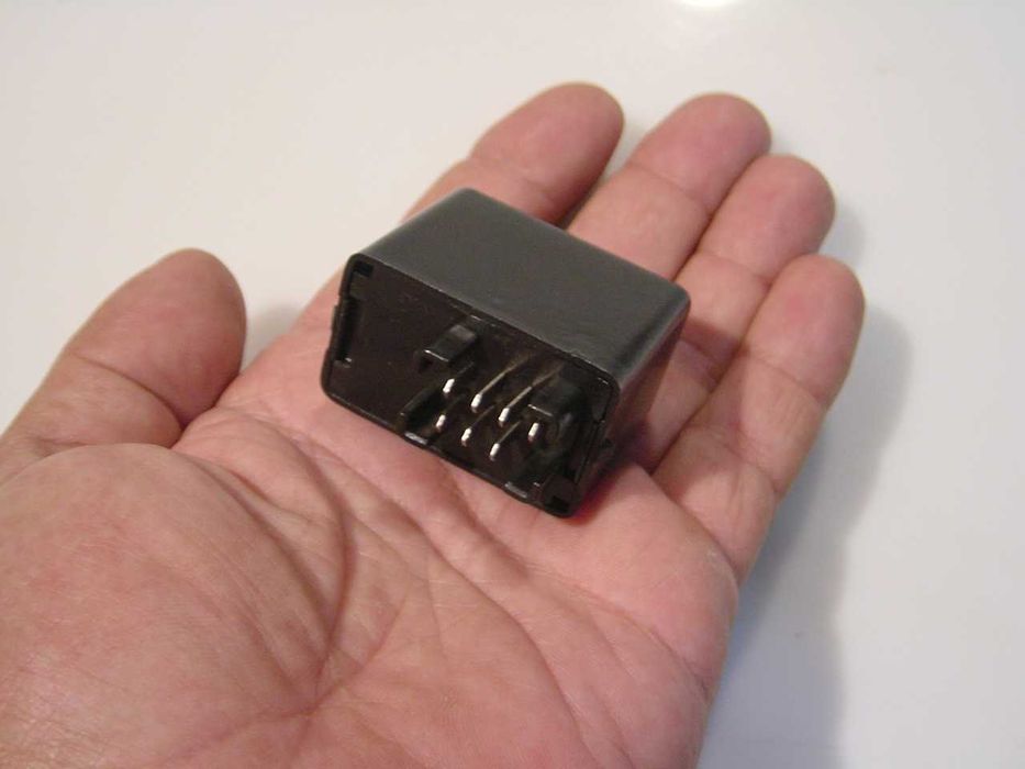 Relés para piscas LED Suzuki Honda