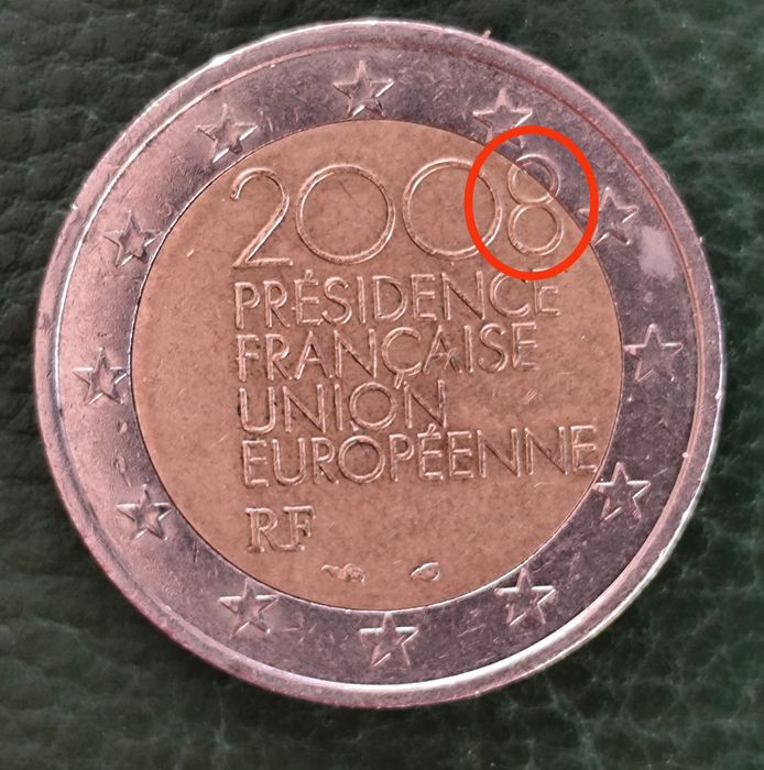 Moedas de €2 com defeito