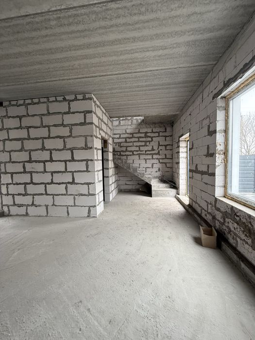 Продам таунхаус Лєтра . Таращанський