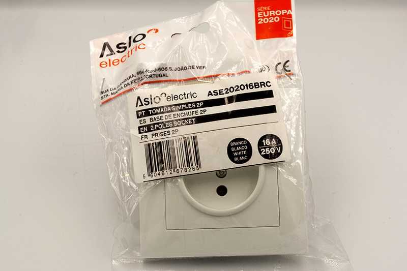 New Electrical Socket64739697941250120