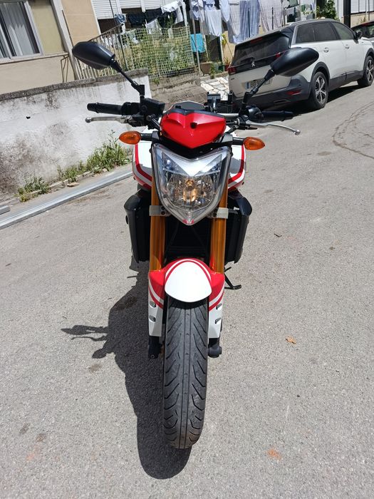 Mota Yamaha FZ1 Abarth 1000cc Edição Especial