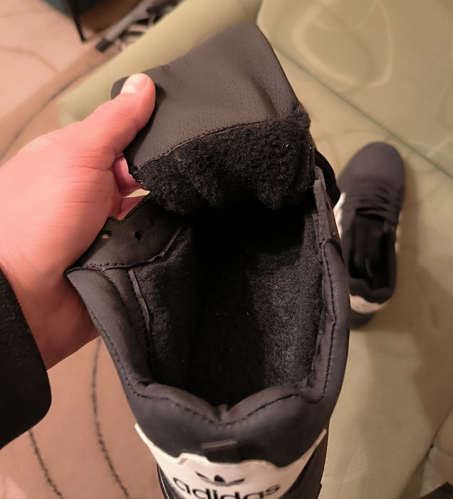 Підліткове зимове взуття з натуральної шкіри на хутрі