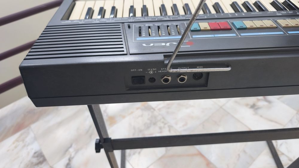 Sintetizador dos anos 80, JEN   XK 200