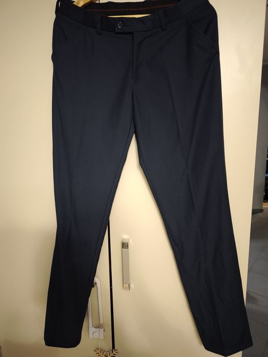 Garnitur marynarka spodnie granatowy