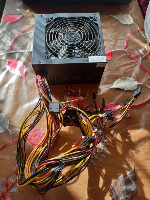 Блок питания, вентилятор для компьютера