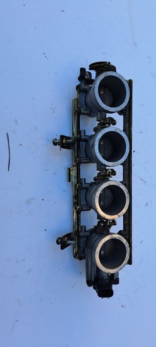 Peças Triumph TT 600