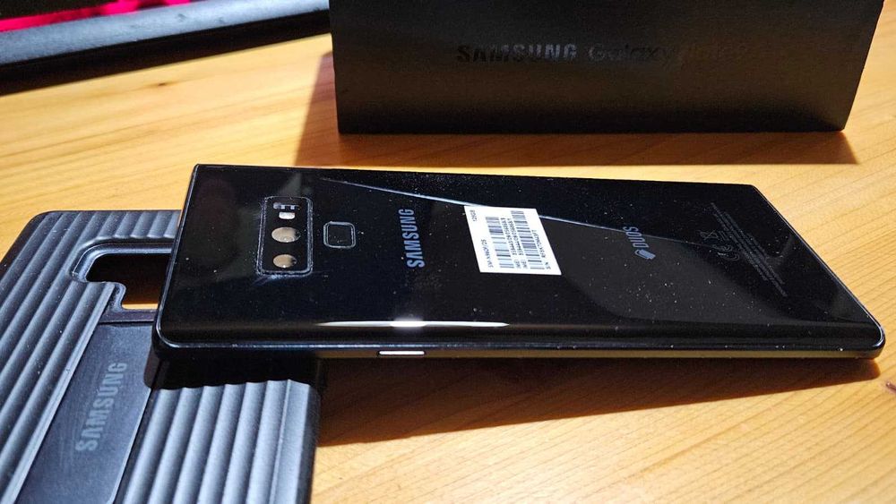 Samsung Galaxy Note 9 128GB usado em excelente condição