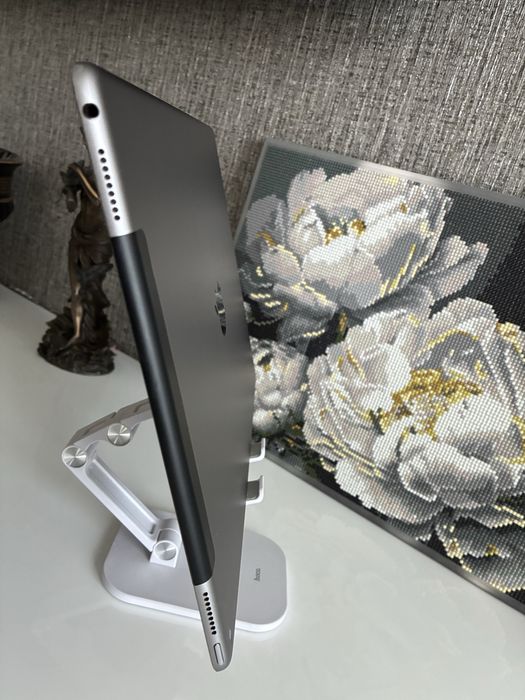 Ipad Pro 12,9 Gen 1 на 128 Gb LTE sim