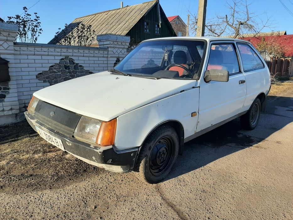 Продам таврію бензин