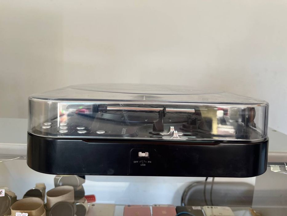 Вініловий програвач Lenco L-71