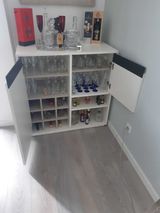 Bonito, prático e excelente bar