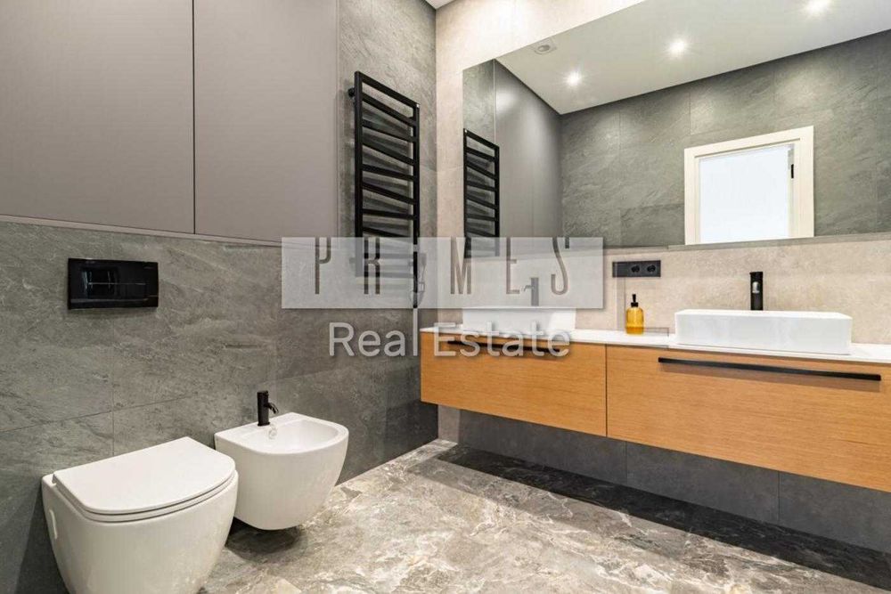 Продаж будинку Лісники з гостьовим будинком Обухівський р-н з ремонтом