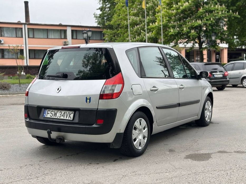 Продам економний автомобіль