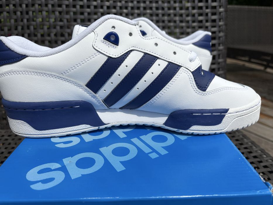 NOWE Buty ADIDAS "RIVALRY" rozmiar 30cm