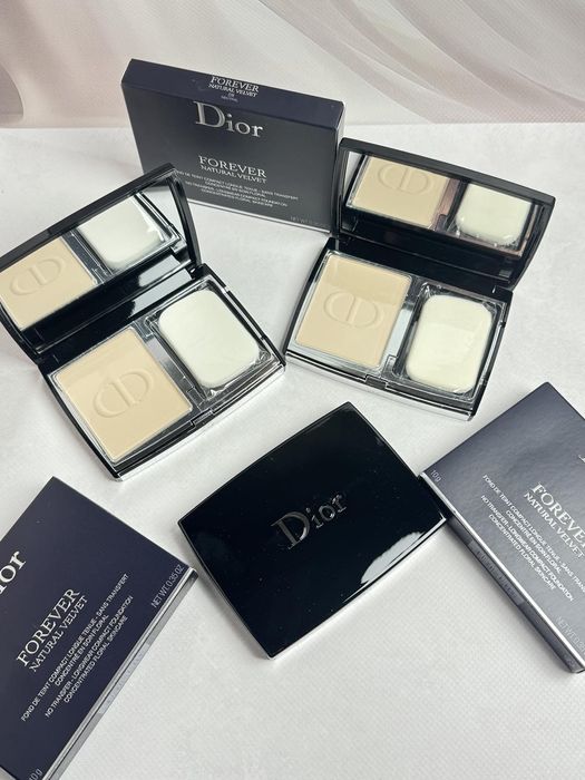 Пудра компактна Dior 0N