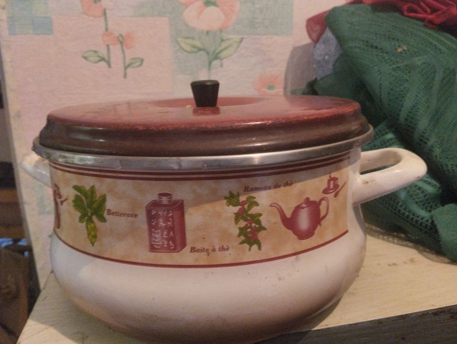 Посуда кухонная разная