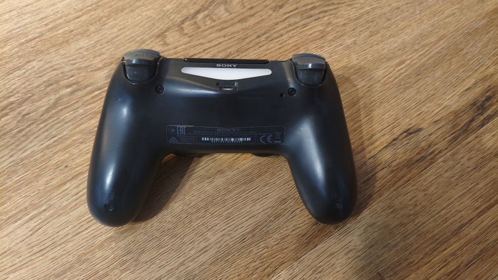 Konsola PlayStation 4 Pro 1TB 4K + Pudełko + Pad z łopatkami (Back Button) + Gra