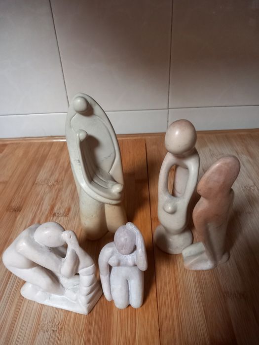 Fiiguras em pedra