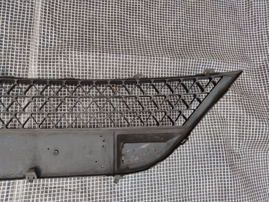 Ford Focus MK2 st kratka zderzaka środkowa st rs oryginał wysyłka