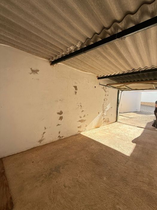 GARAGEM Olhão espaçosa