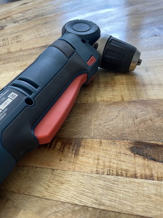 Bosch Professional GWB 12V-10 Akumulatorowa wiertarka kątowa