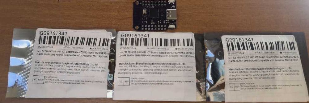 Esp32 S2 mini 27pin 4MB Flash 2MB PSRAM Arduino MicroPython NodeMCU