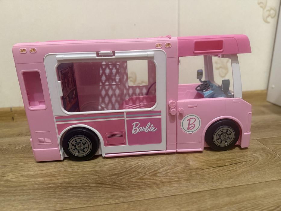 Продам Barbie 3-in-1 Dream Camper авто будинок кемпер для барбі