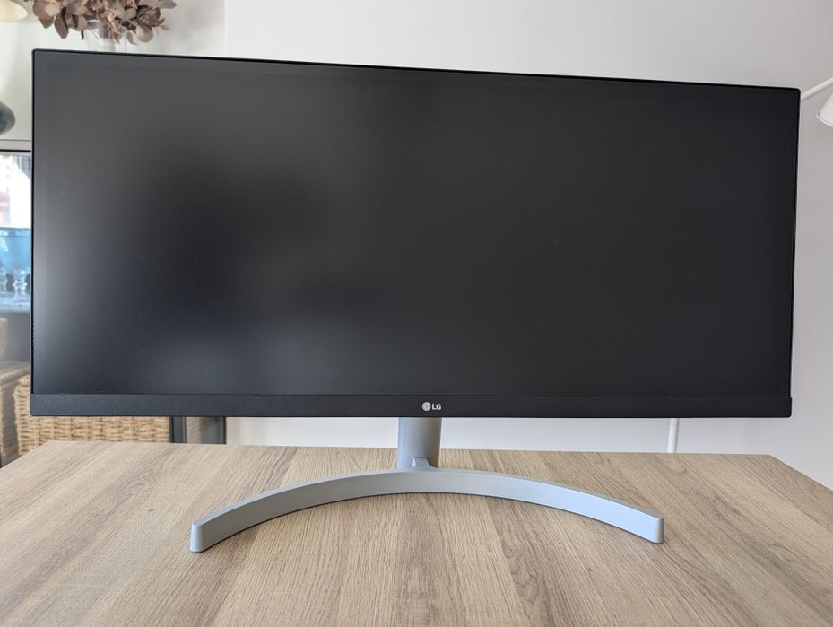 Monitor LG Ultrawide 29"