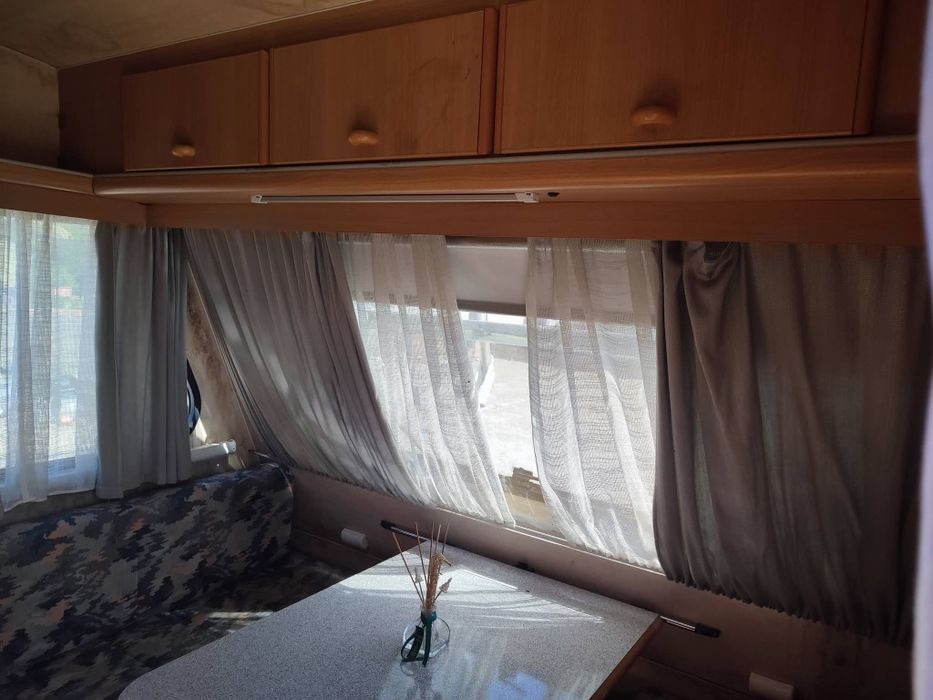 Caravana Adria com documento português, encontra-se na zona de Oliveira de Azemeis