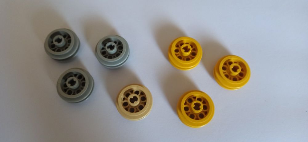 LEGO felgi starsze zestawy, 7 sztuk