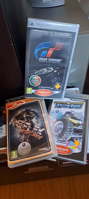 PSP + JOGOS+Acessórios